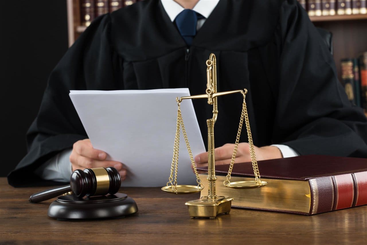 Судебное разбирательство по административному делу
