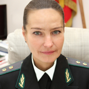 Судебный пристав Ловандо Елена Евгеньевна Фото судебного пристава