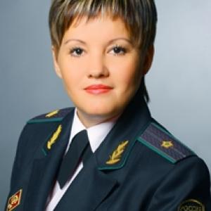 Судебный пристав Сухорукова Альбина Халилевна Фото судебного пристава